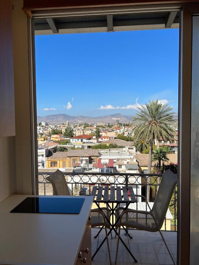 Nicosia City Centre Sky Views Apartment Buitenkant foto