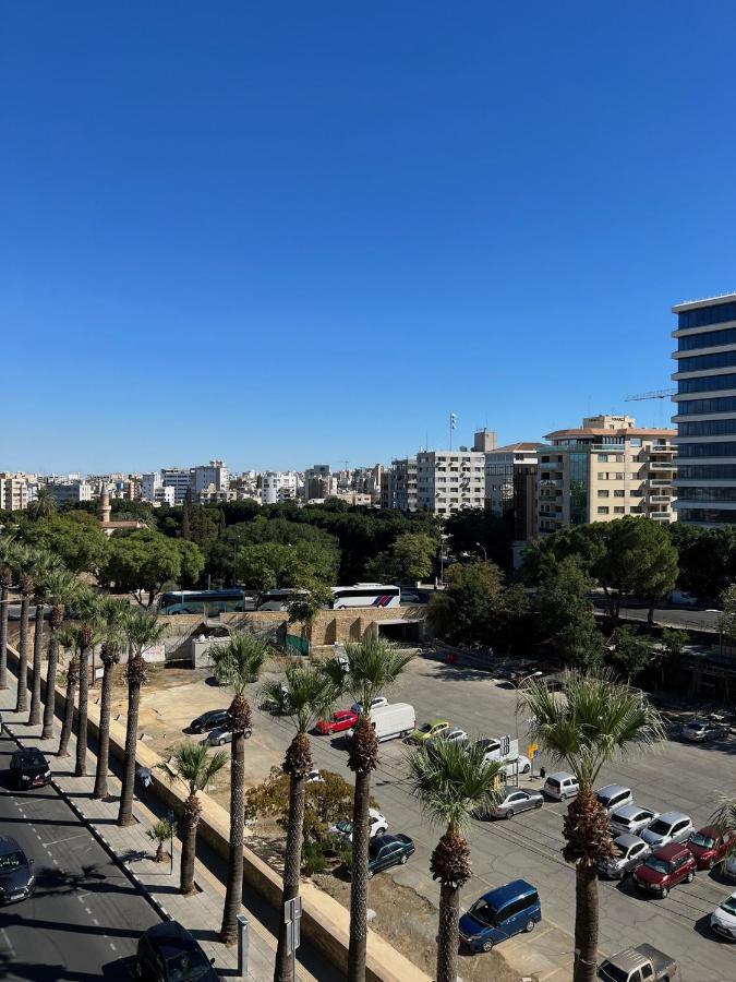 Nicosia City Centre Sky Views Apartment Buitenkant foto