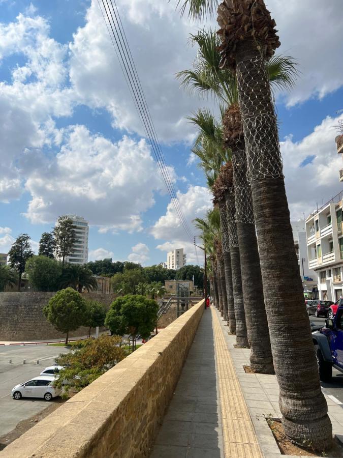 Nicosia City Centre Sky Views Apartment Buitenkant foto
