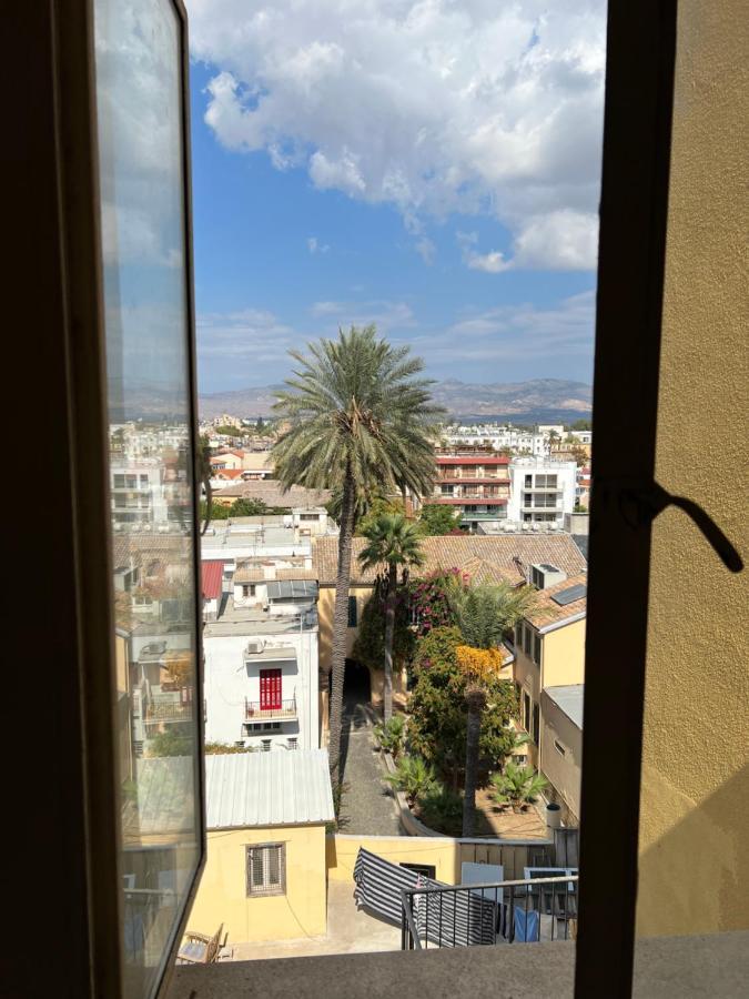 Nicosia City Centre Sky Views Apartment Buitenkant foto